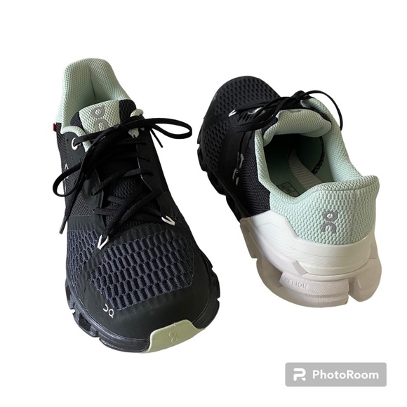 On Running Shoes - ON RUNNING Cloudflyer Women’s Running Shoes Sneakers Black White Mint Green